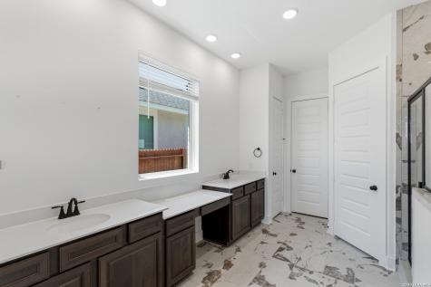 9350 Luke Path San Antonio TX 78254