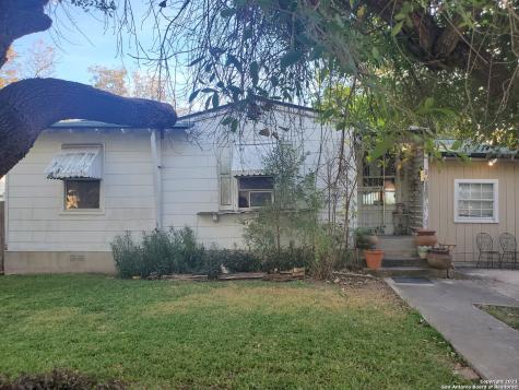 210 Harwood Drive San Antonio TX 78213