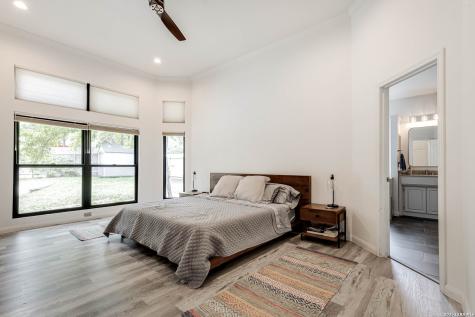 15919 Mission Ridge San Antonio TX 78232