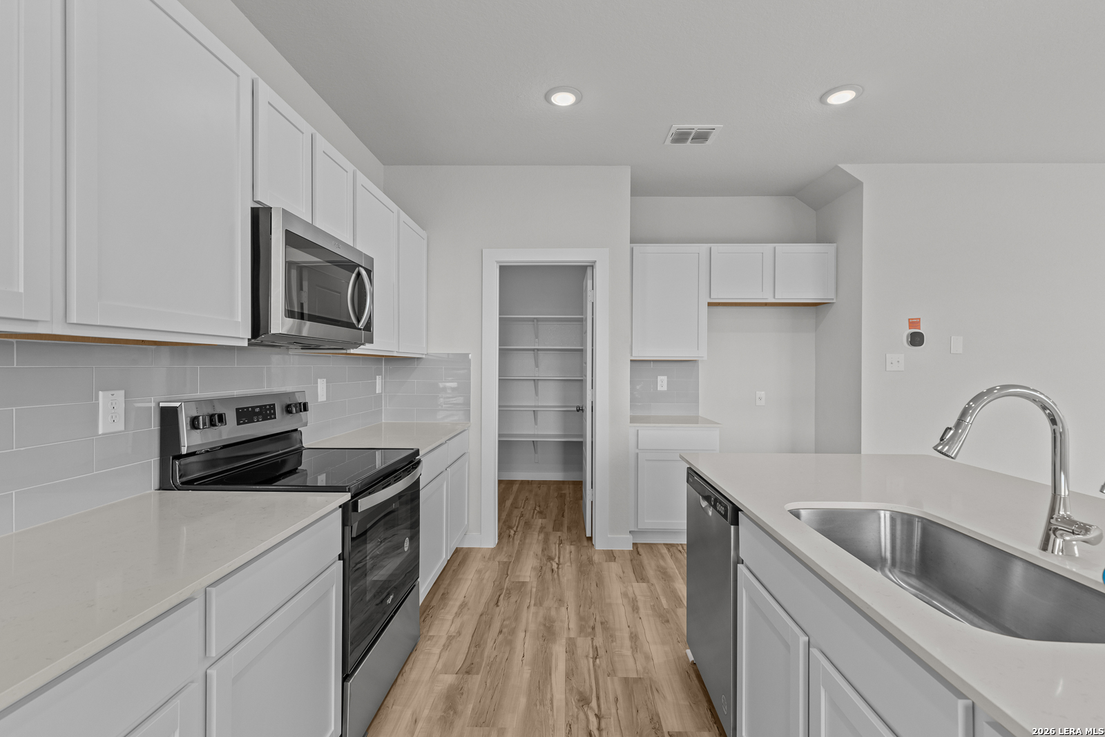 12419 Spike Heights San Antonio TX 78245