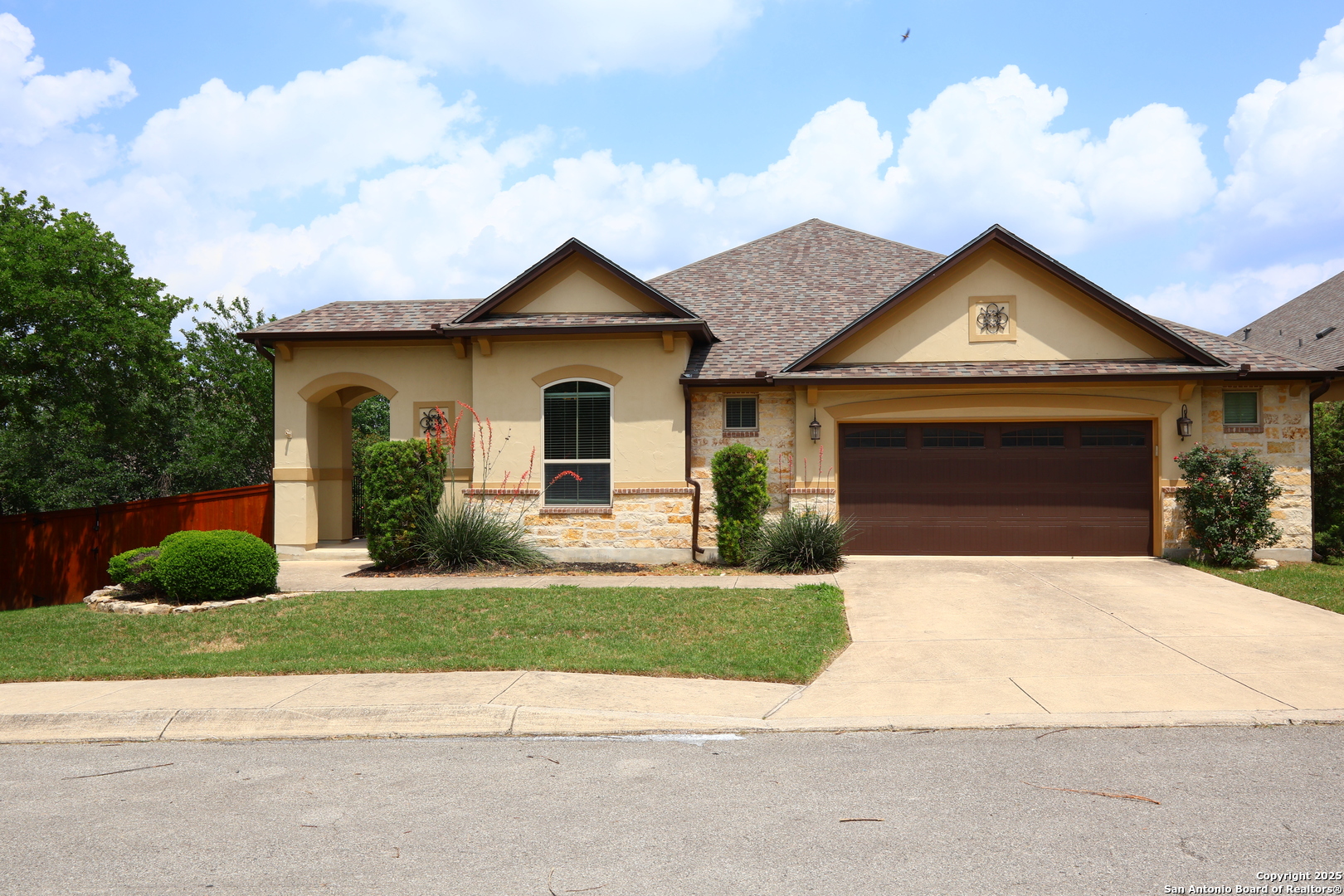 29042 Hobblebush San Antonio TX 78260