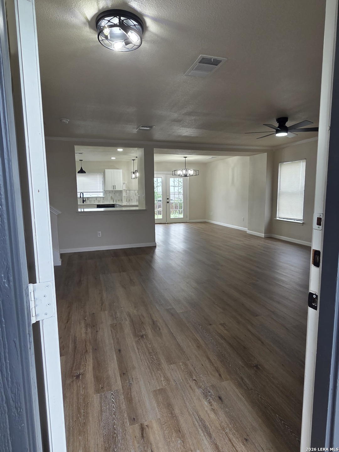 8002 Chestnut Cape Drive Converse TX 78109