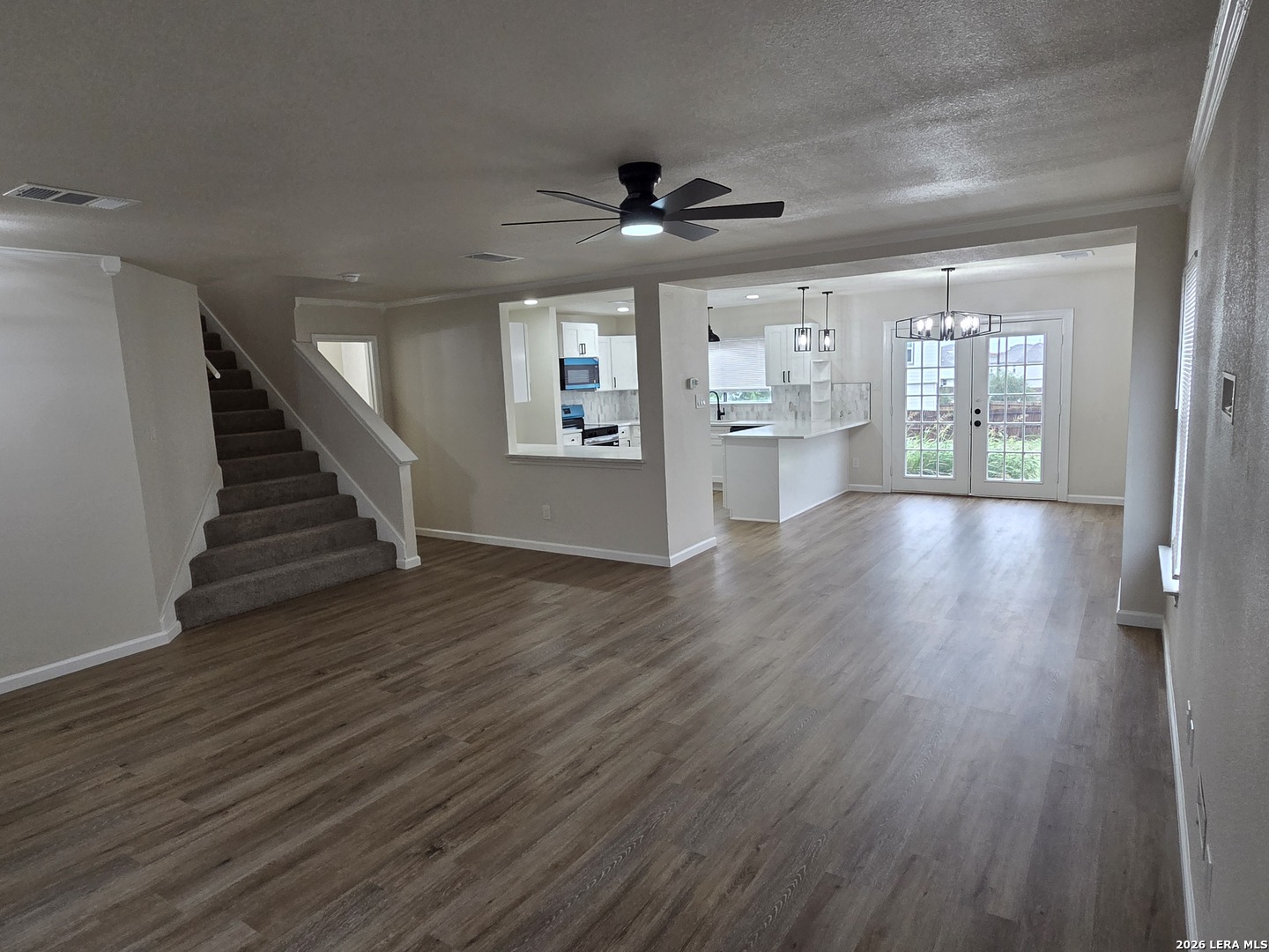 8002 Chestnut Cape Drive Converse TX 78109