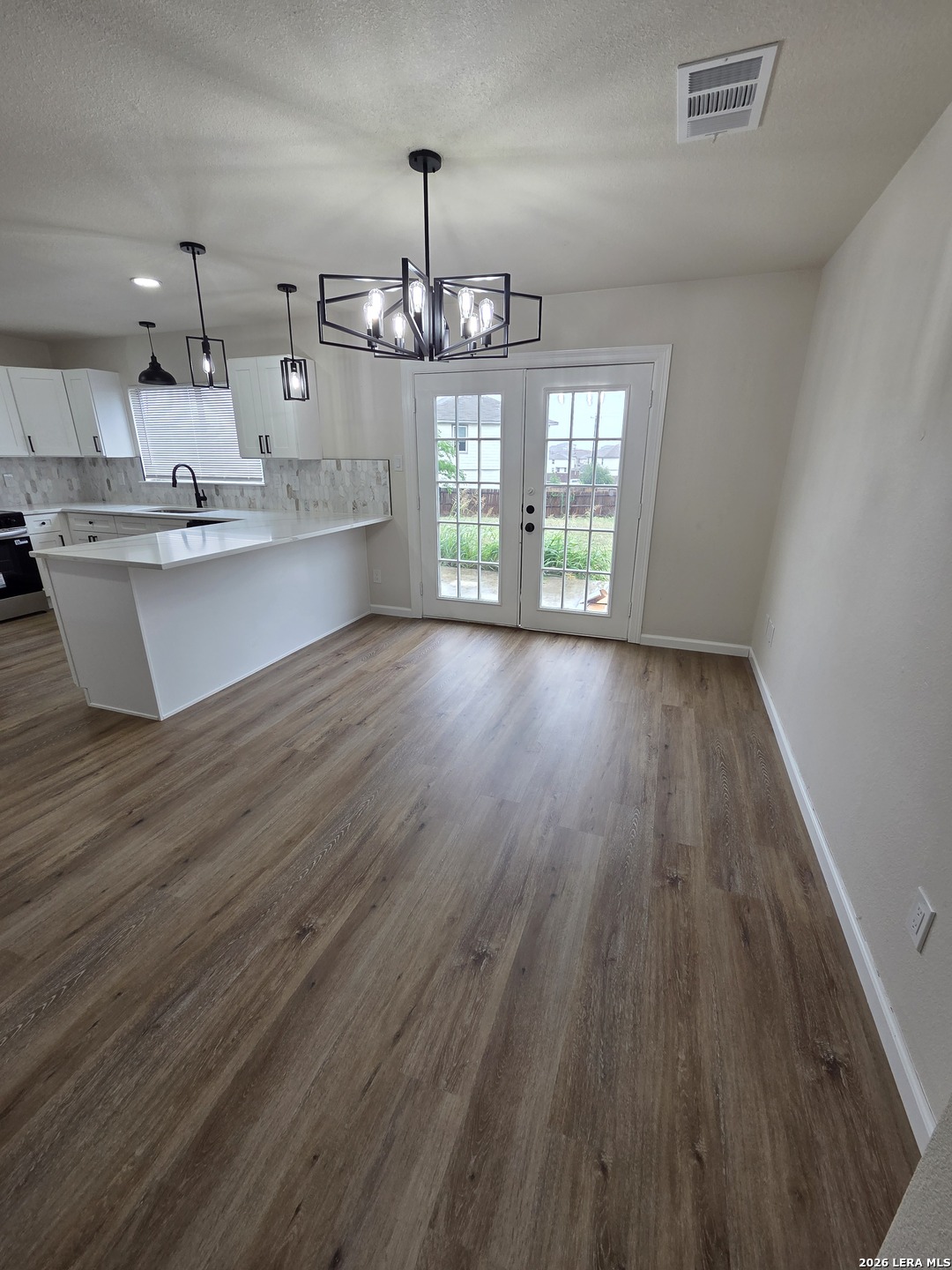 8002 Chestnut Cape Drive Converse TX 78109