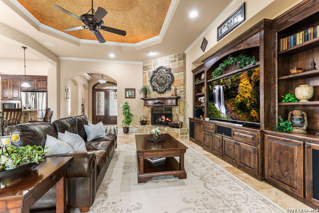 25 Stone Terrace Fair Oaks Ranch TX 78015