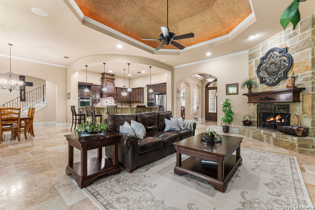 25 Stone Terrace Fair Oaks Ranch TX 78015
