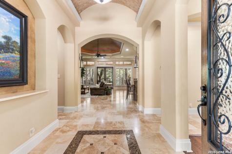 25 Stone Terrace Fair Oaks Ranch TX 78015