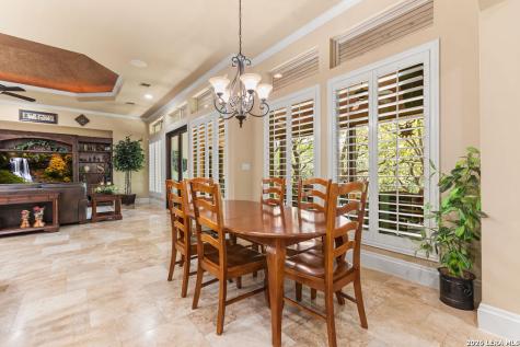 25 Stone Terrace Fair Oaks Ranch TX 78015