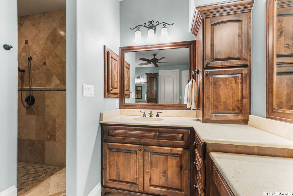 25 Stone Terrace Fair Oaks Ranch TX 78015
