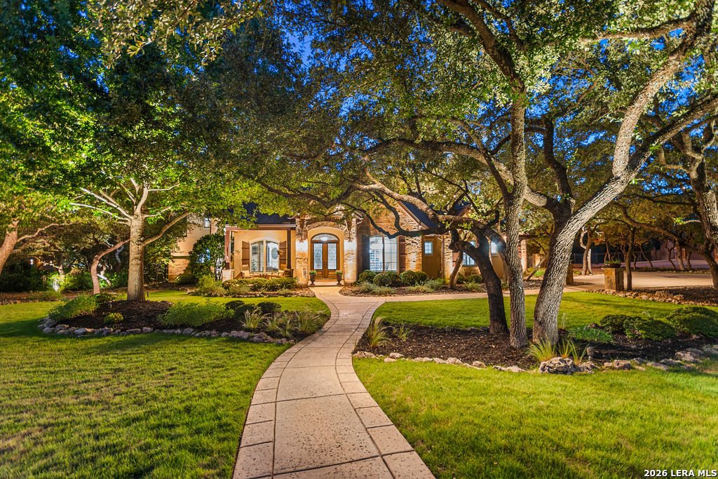 25 Stone Terrace Fair Oaks Ranch TX 78015