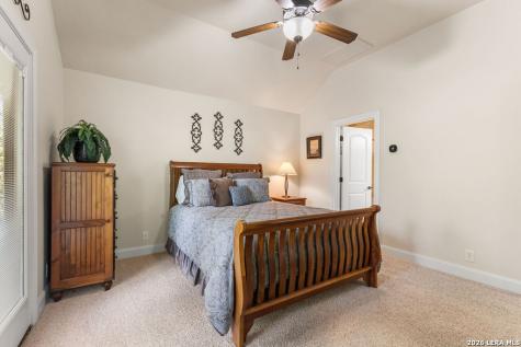 25 Stone Terrace Fair Oaks Ranch TX 78015