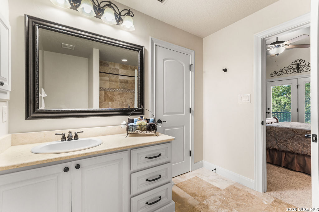 25 Stone Terrace Fair Oaks Ranch TX 78015