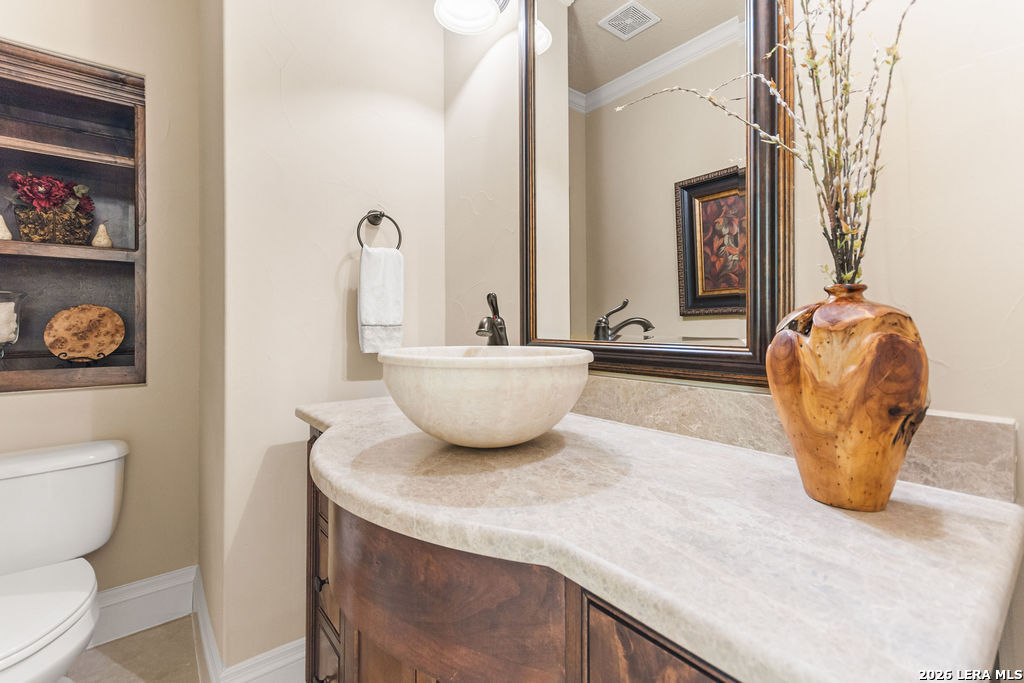 25 Stone Terrace Fair Oaks Ranch TX 78015