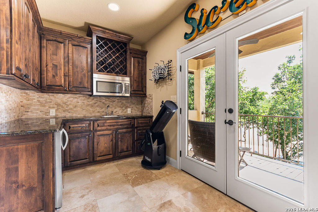 25 Stone Terrace Fair Oaks Ranch TX 78015