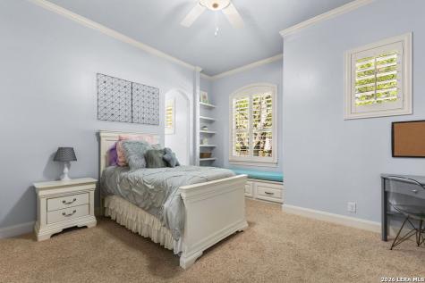 25 Stone Terrace Fair Oaks Ranch TX 78015