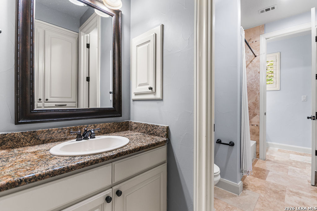 25 Stone Terrace Fair Oaks Ranch TX 78015