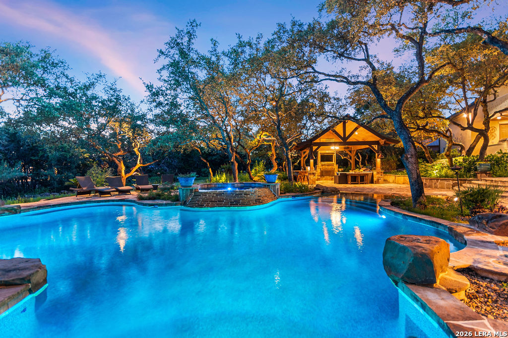 25 Stone Terrace Fair Oaks Ranch TX 78015