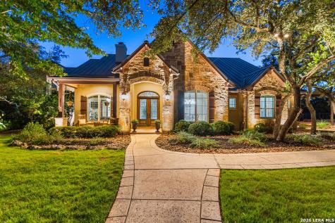 25 Stone Terrace Fair Oaks Ranch TX 78015