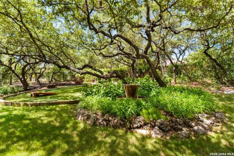 25 Stone Terrace Fair Oaks Ranch TX 78015