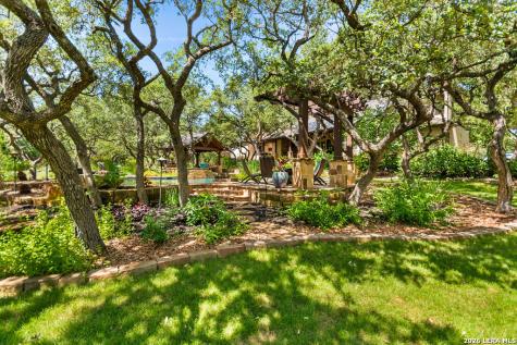 25 Stone Terrace Fair Oaks Ranch TX 78015