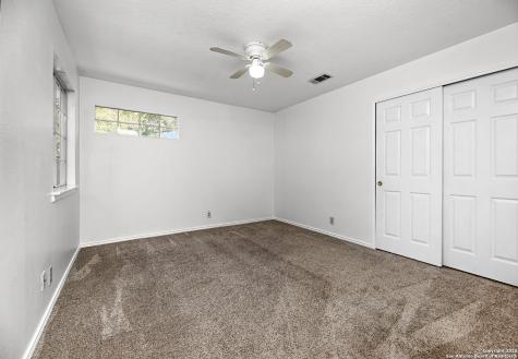 1510 Kingsbridge San Antonio TX 78253