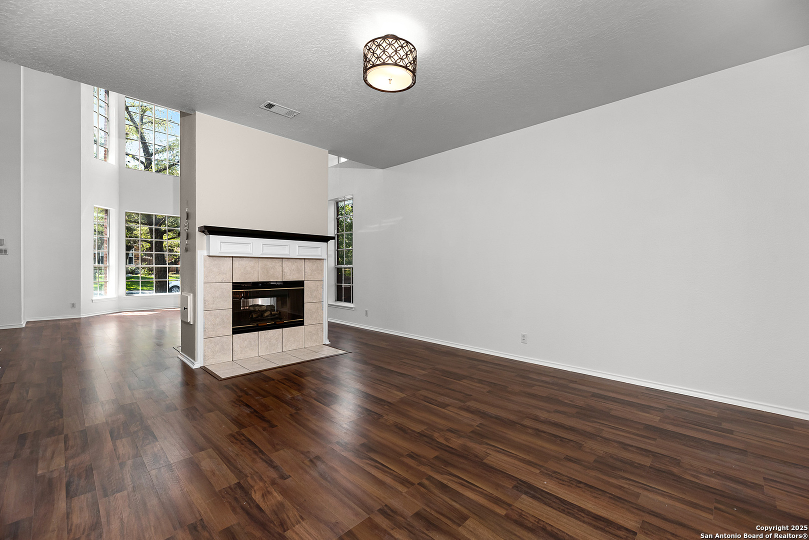 1510 Kingsbridge San Antonio TX 78253