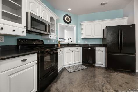 1510 Kingsbridge San Antonio TX 78253