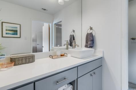 613 Hi Circle North #E Horseshoe Bay TX 78657