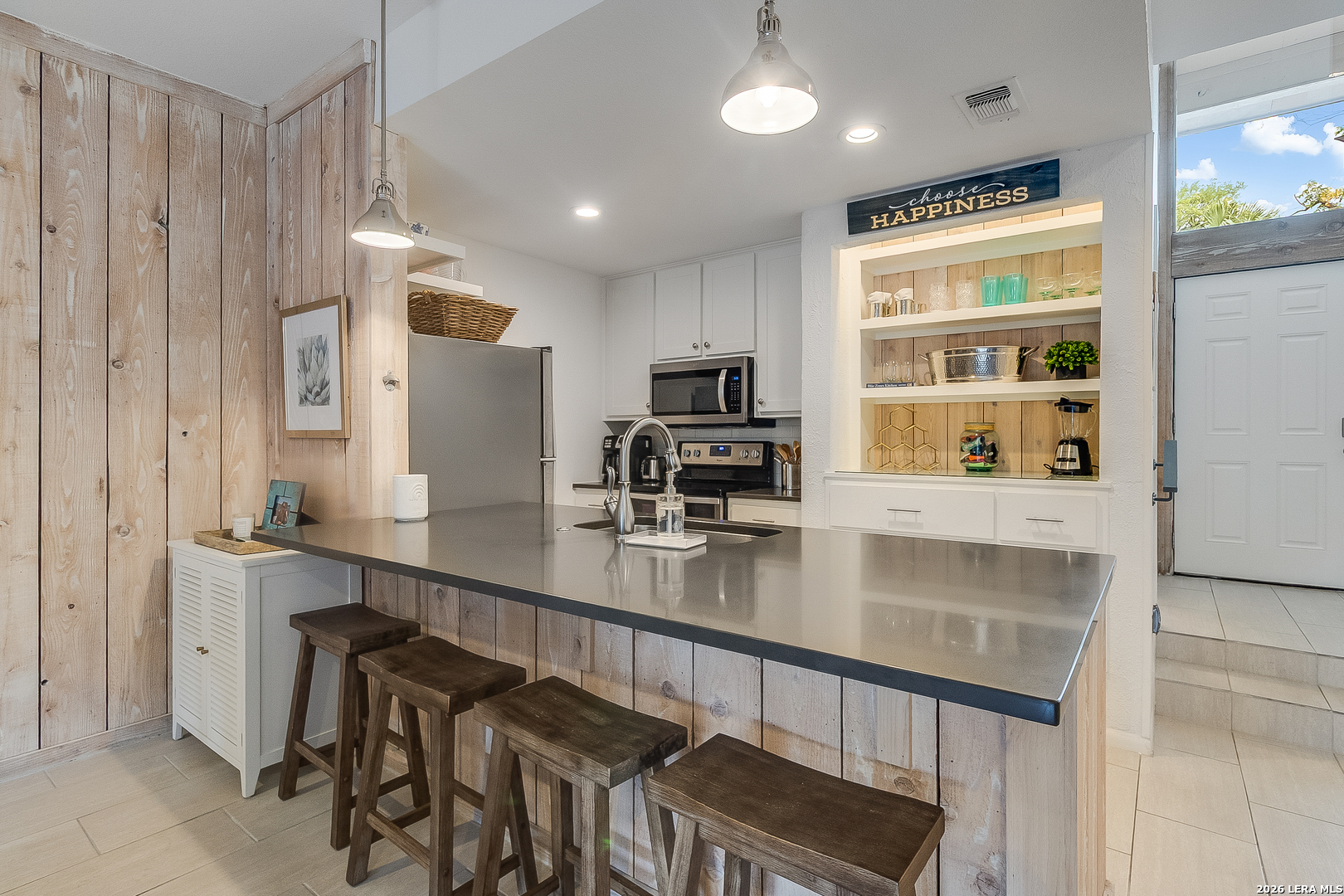 613 Hi Circle North #E Horseshoe Bay TX 78657