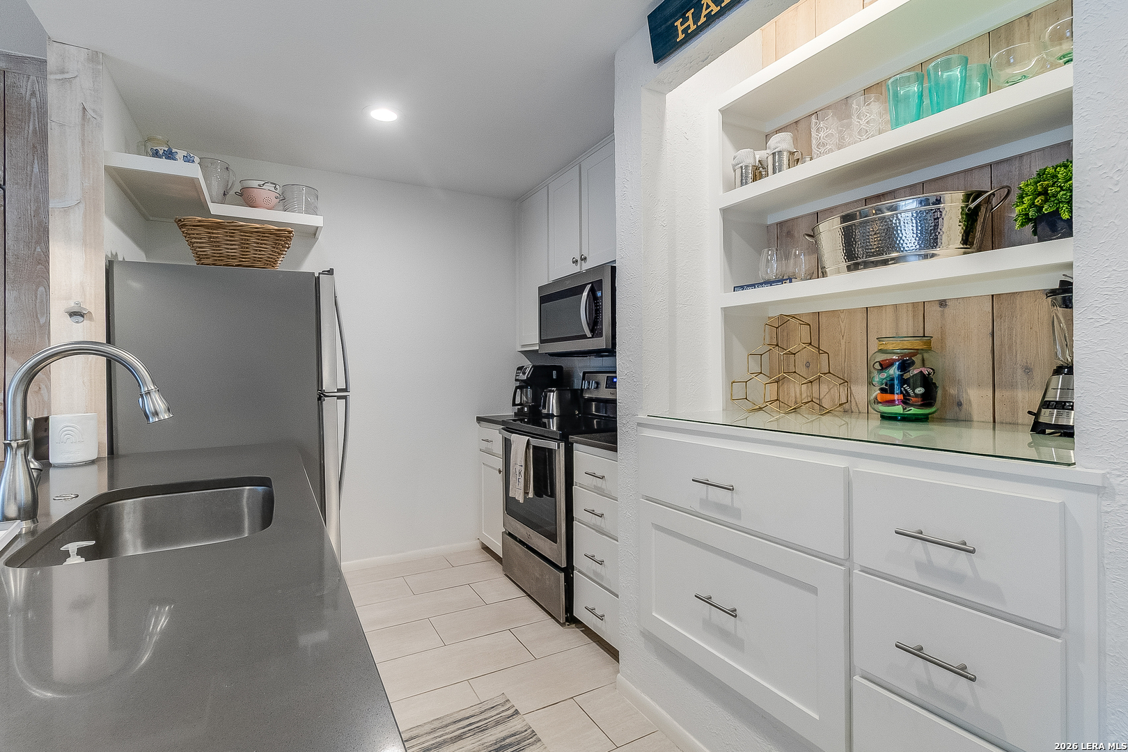 613 Hi Circle North #E Horseshoe Bay TX 78657