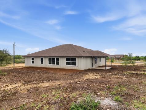 60 Friendship Hills Uvalde TX 78801