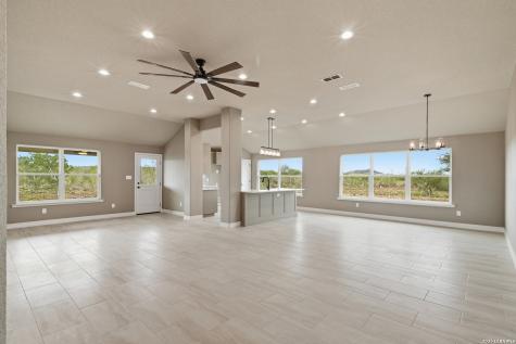 60 Friendship Hills Uvalde TX 78801