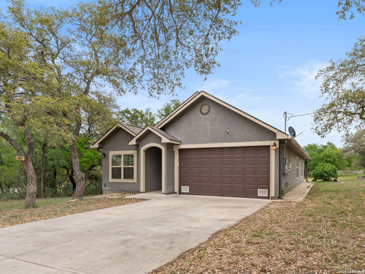 215 County Road 3829 San Antonio TX 78253