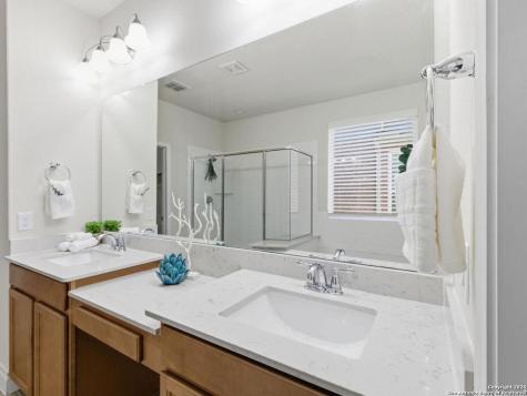 10823 Lone Ranger San Antonio TX 78254