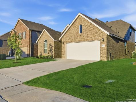 10823 Lone Ranger San Antonio TX 78254