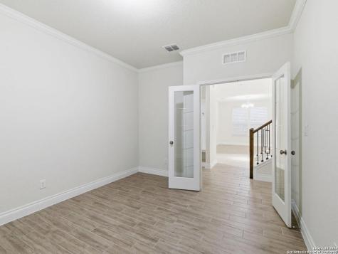10823 Lone Ranger San Antonio TX 78254