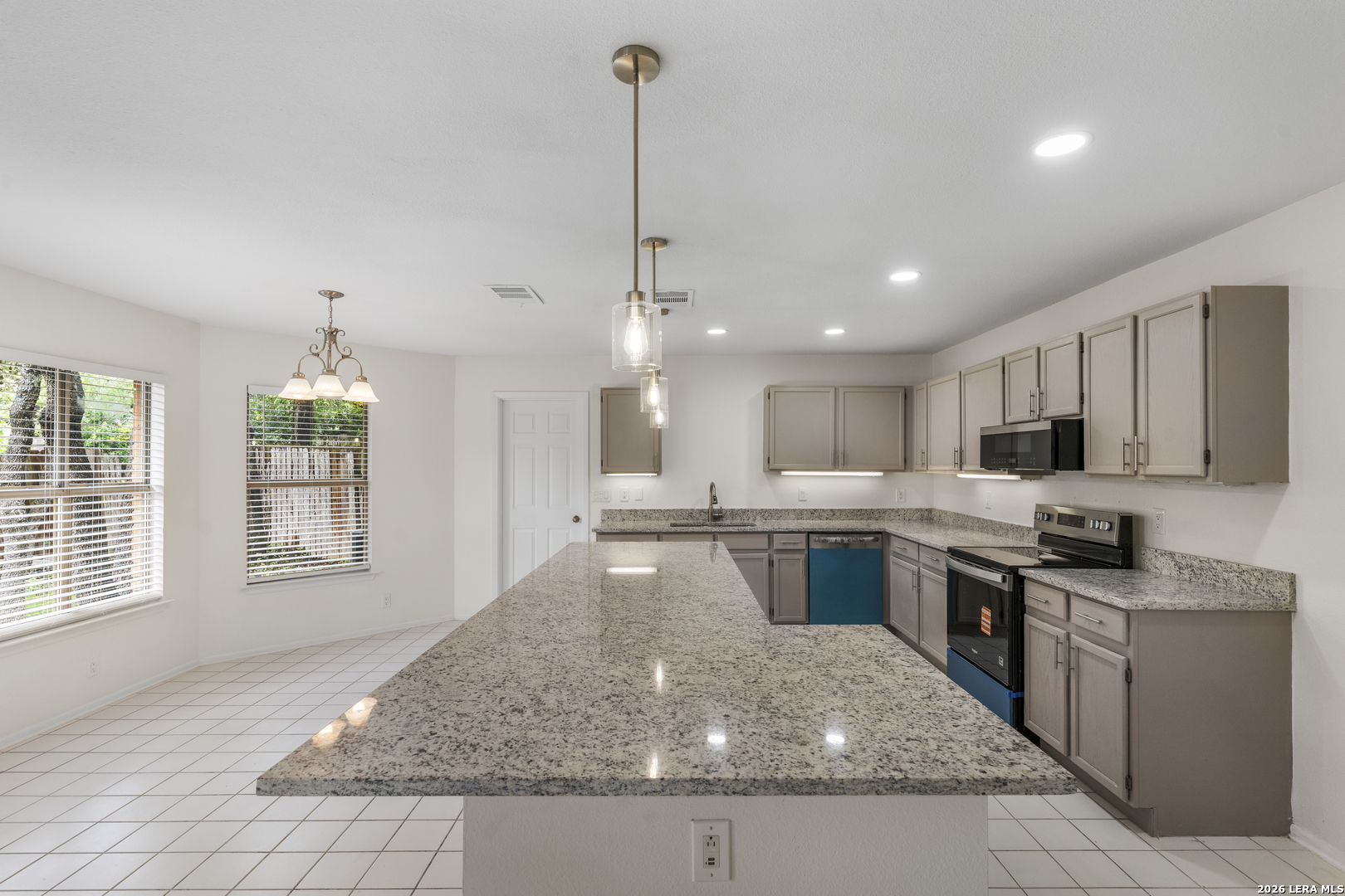 9154 Ridge Path San Antonio TX 78250