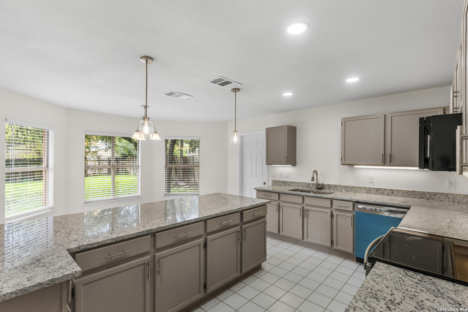 9154 Ridge Path San Antonio TX 78250
