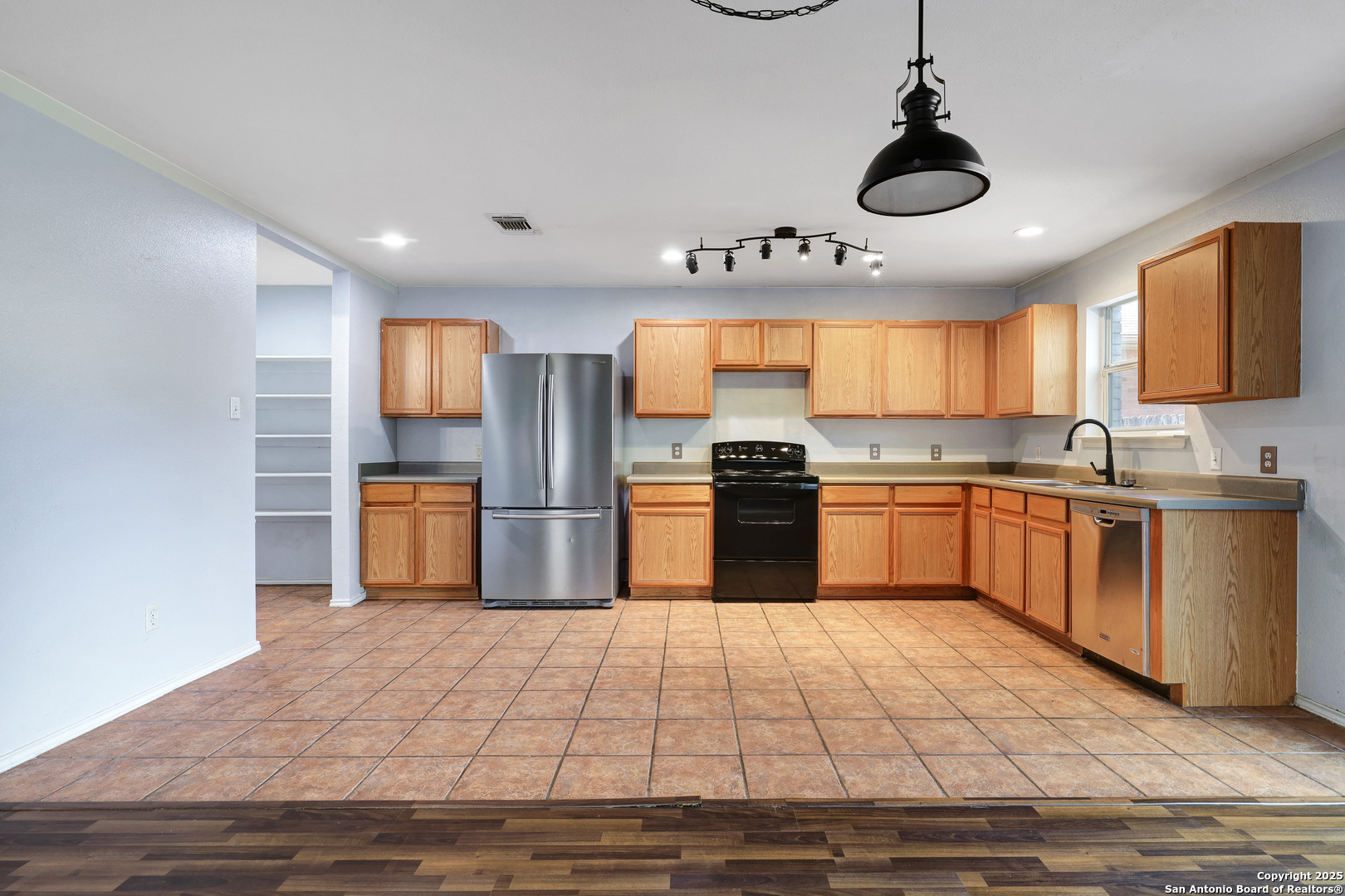 8515 Shaenfield Place San Antonio TX 78254
