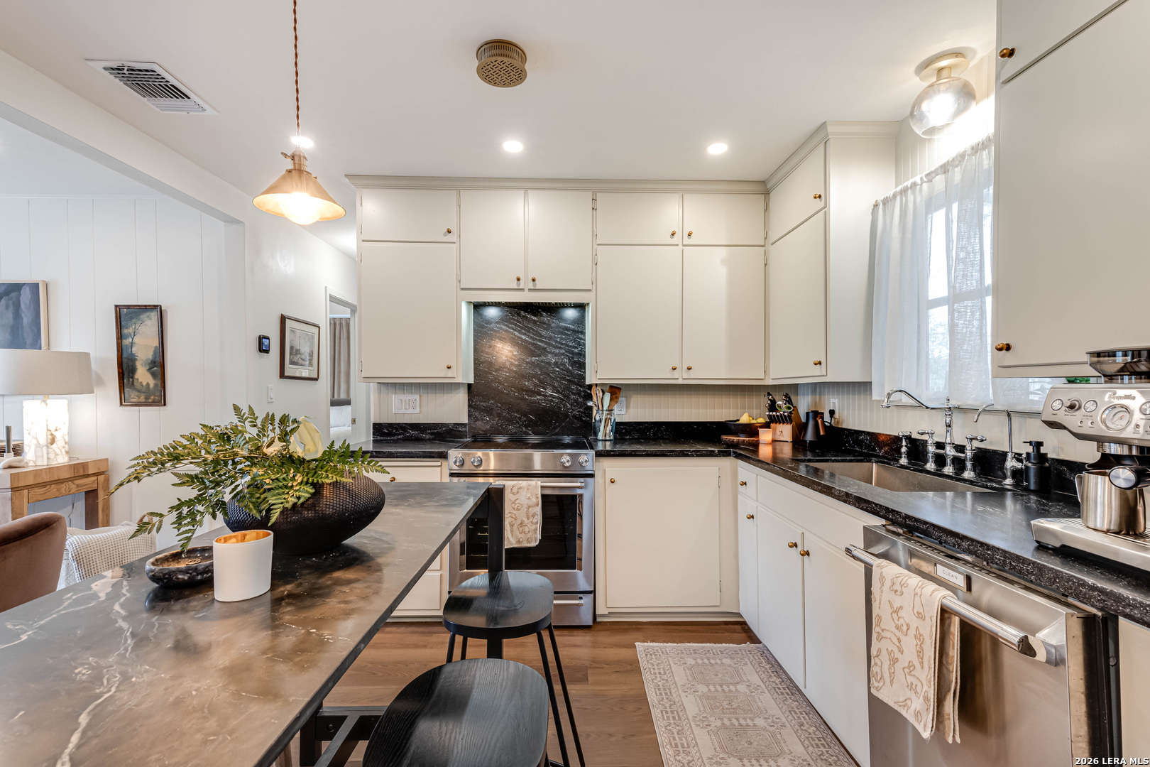 528 Frey Street Boerne TX 78006