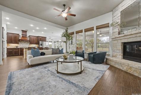 728 Deer Run Way New Braunfels TX 78132