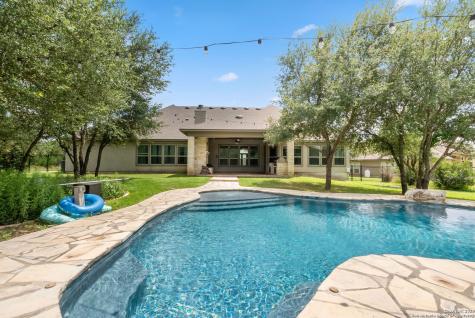 728 Deer Run Way New Braunfels TX 78132