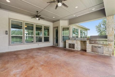 728 Deer Run Way New Braunfels TX 78132