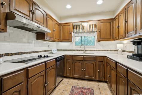 3102 Hitching Post San Antonio TX 78217