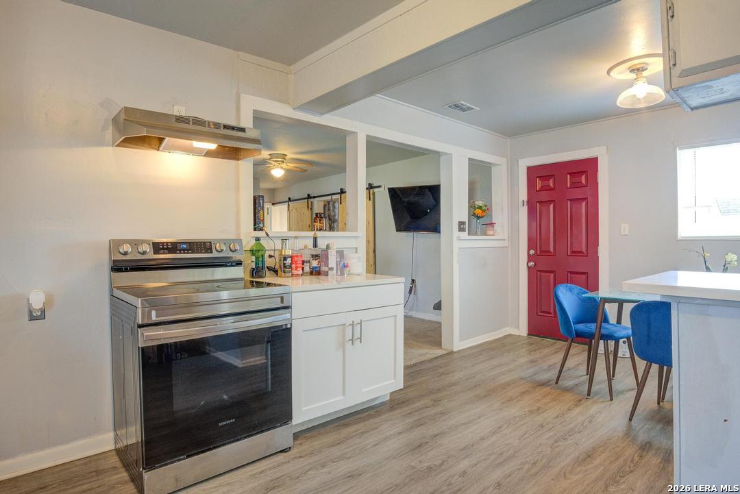303 Lee Drive Devine TX 78016