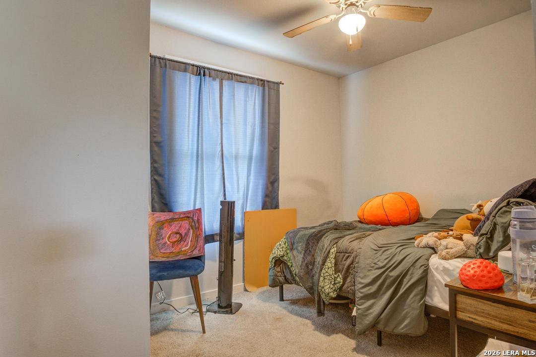 303 Lee Drive Devine TX 78016