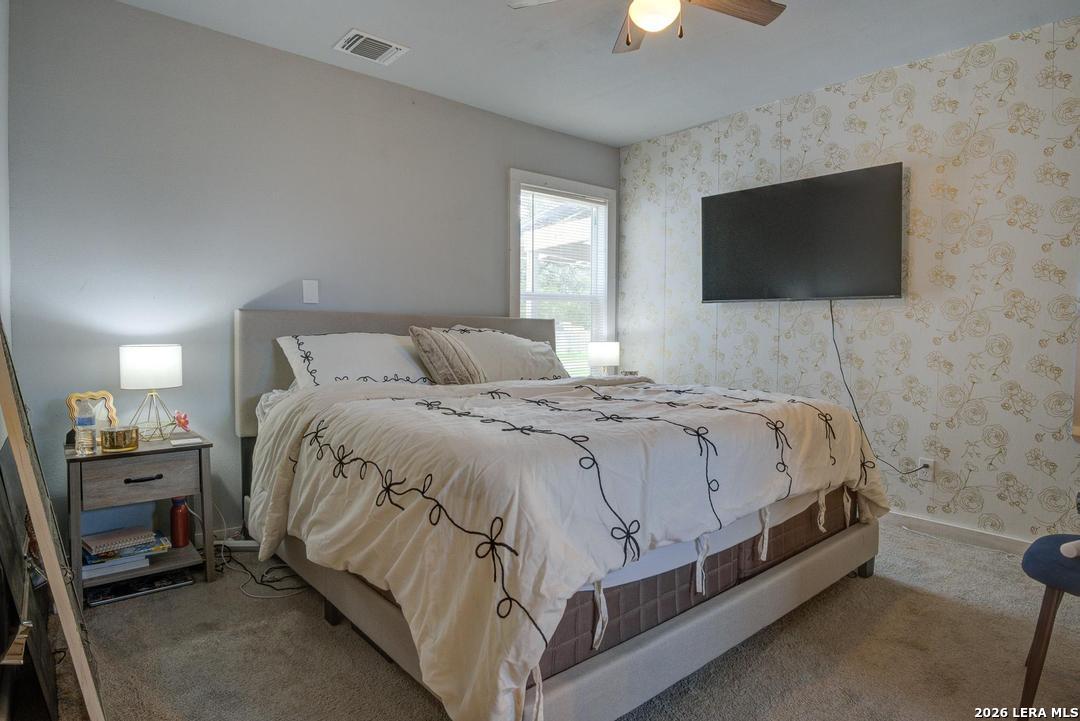 303 Lee Drive Devine TX 78016