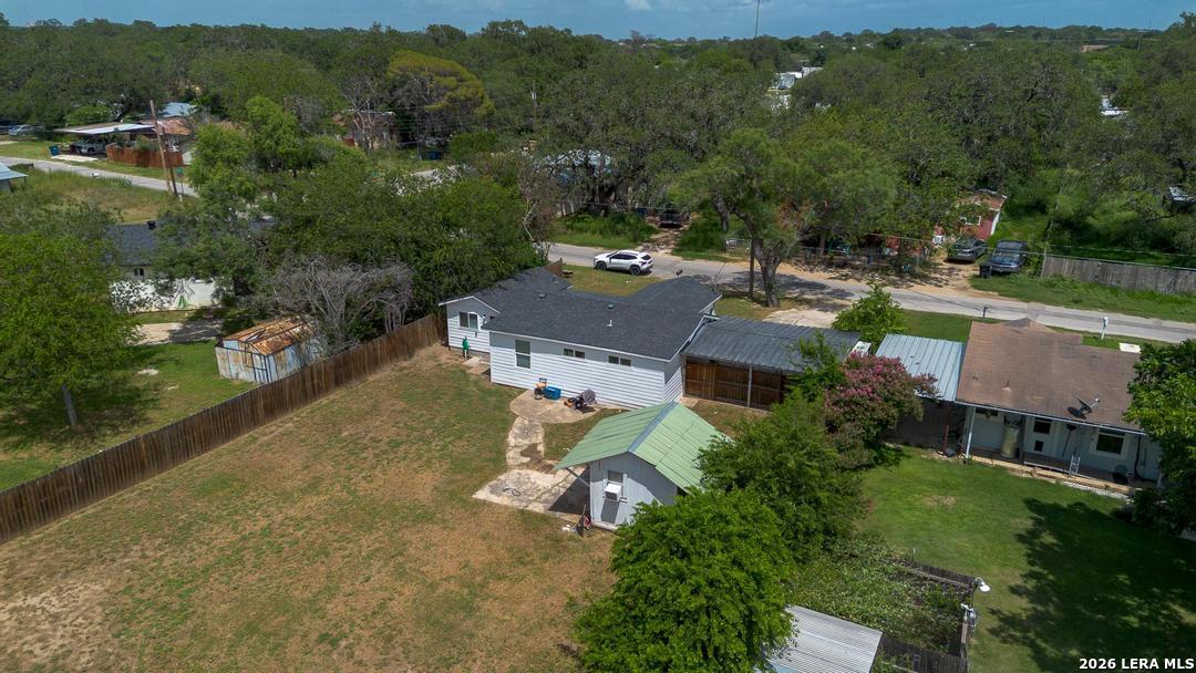 303 Lee Drive Devine TX 78016