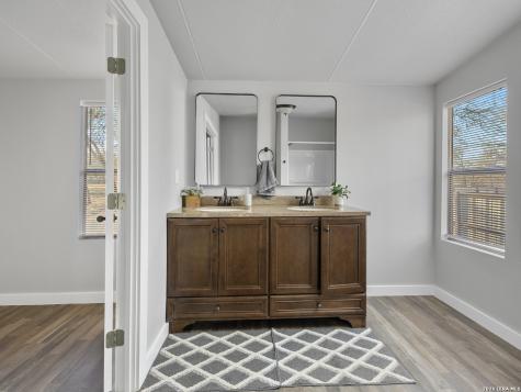 22906 Fawn Trail Elmendorf TX 78112