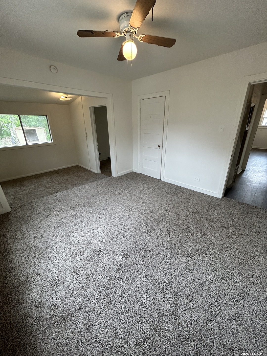 335 Hermitage Court San Antonio TX 78223